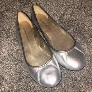 Antonio Melani Silver Flats